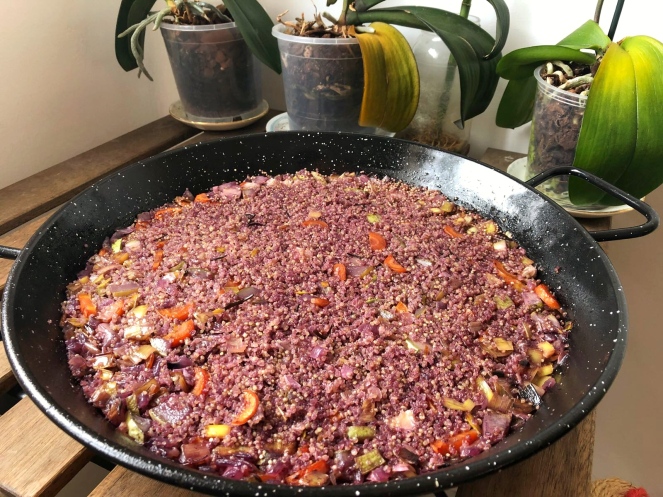 Paella de quinoa